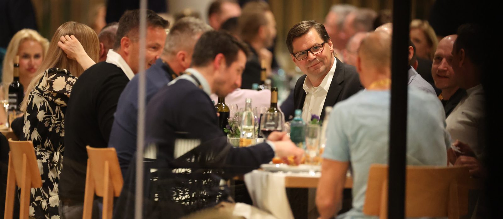 Gemeinsames Abendessen bei MEET THE TOP